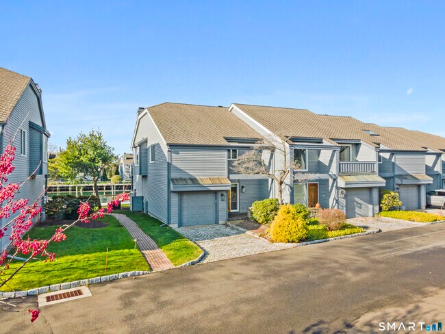 Photo - 1 Island Dr Unidad 21