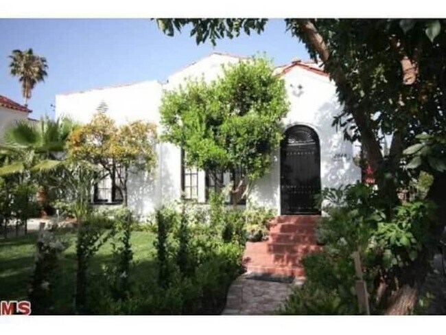 Photo - 1020 Havenhurst Dr Unidad 1020