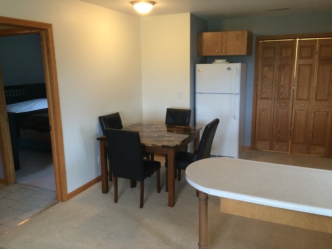 Photo - 1017 S Clark St Unit South Clark Rental