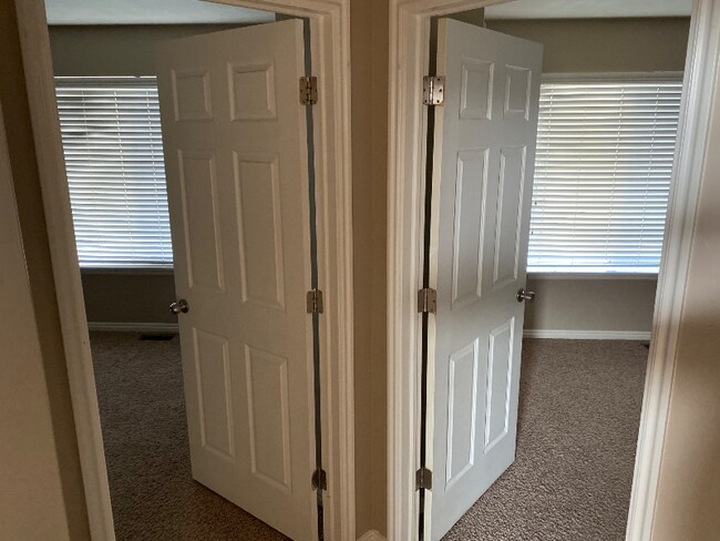 Photo - 1596 W 300 S