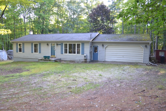Photo - 8376 Hillcrest Rd House