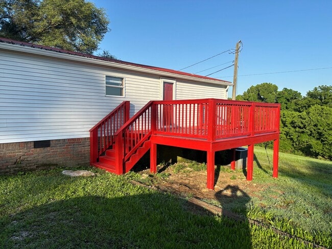 Photo - 421 Hannaway St