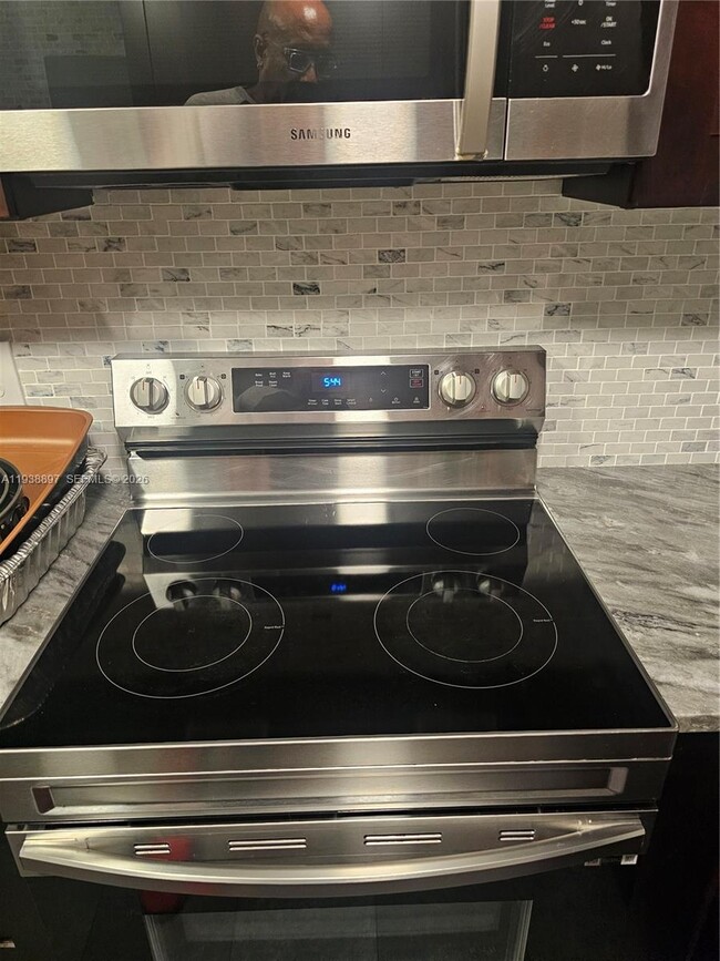 Photo - 5961 N Falls Cir Dr Unit 109