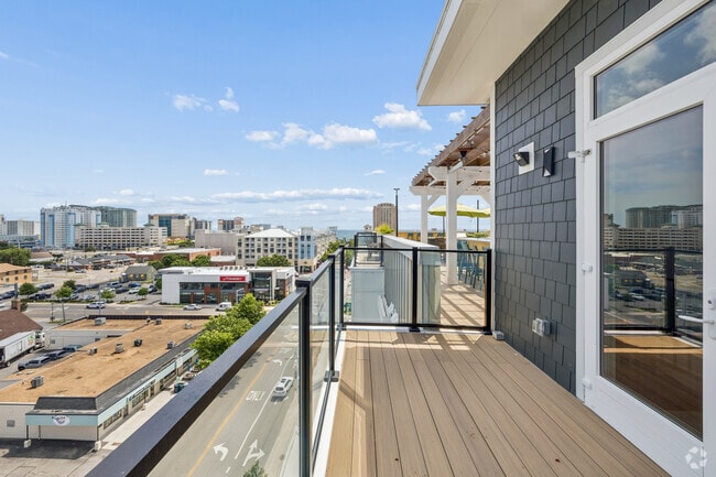 B1P - 2BR, 2.5BA - 1,151SF - Balcony