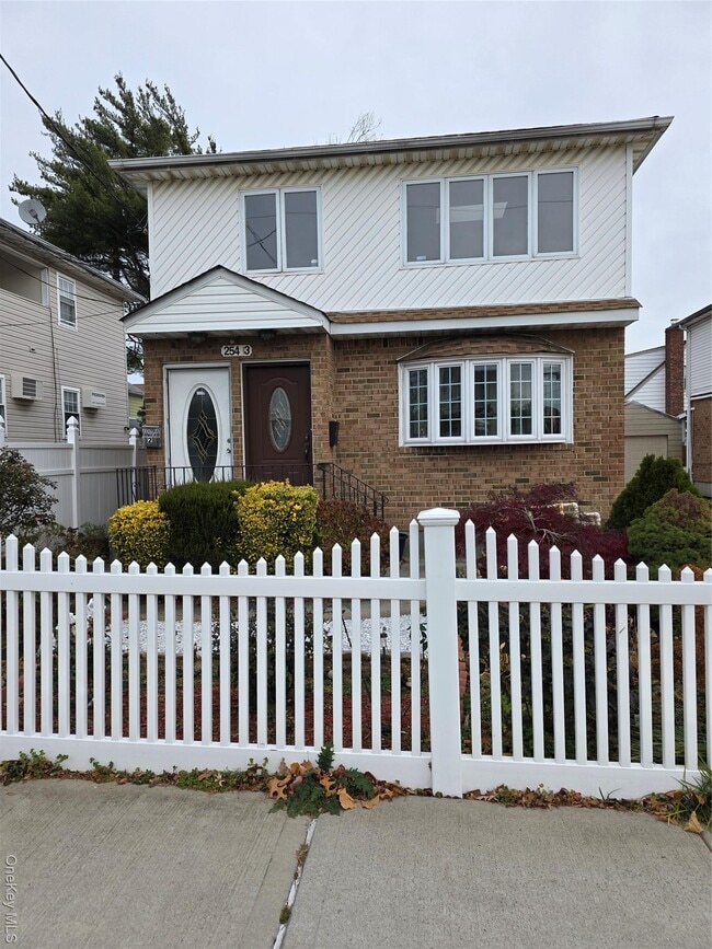 Building Photo - 254-13 Francis Lewis Blvd