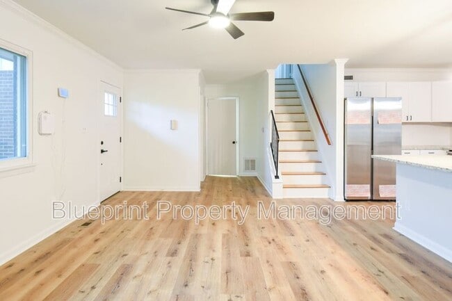 Building Photo - 6004 Cowin Dr NW