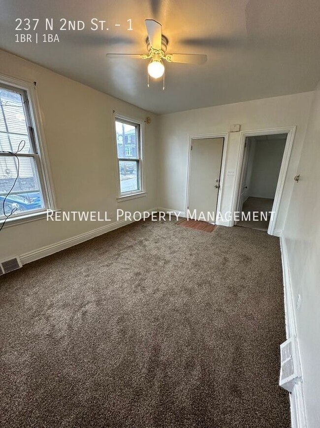 Photo - 237 N 2nd St Unit 1