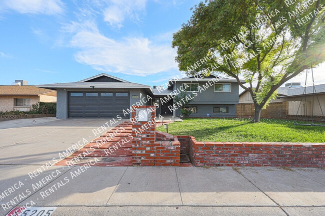 Photo - 5205 W Caribbean Ln