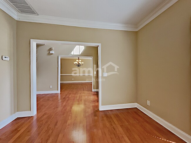 Photo - 731 Langley Farms Dr