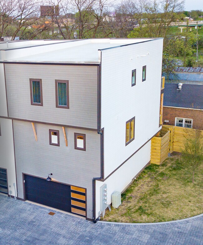 1122 Baptist World Center Dr
