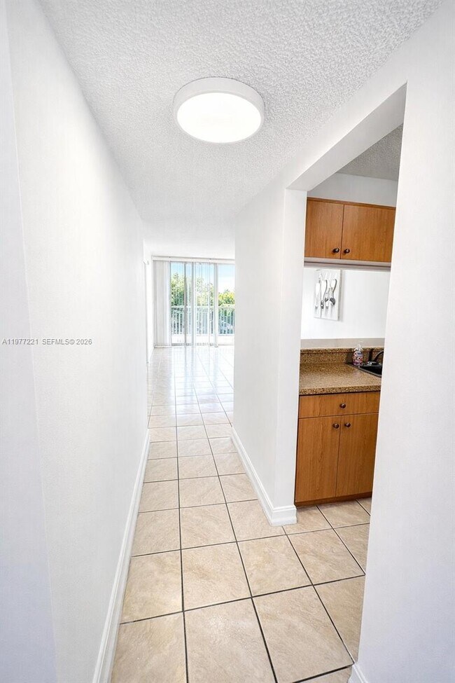 Photo - 19805 SW 114th Ave Unit 315