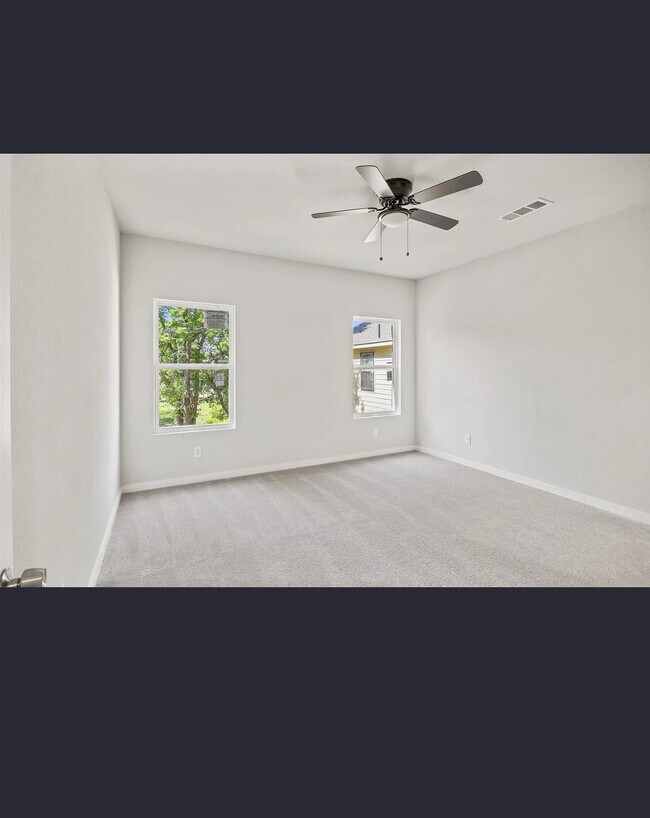 Photo - 3315 Rutledge St