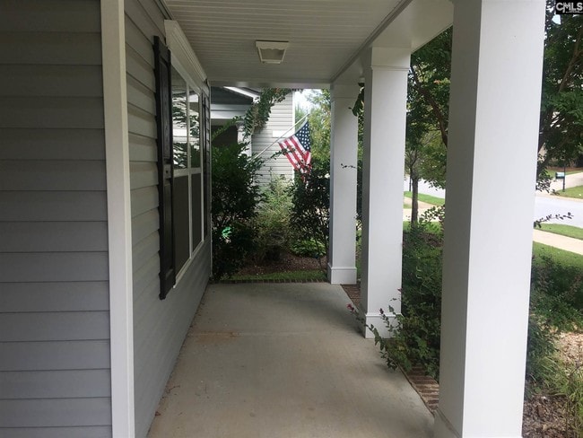 Photo - 121 Bartram Way