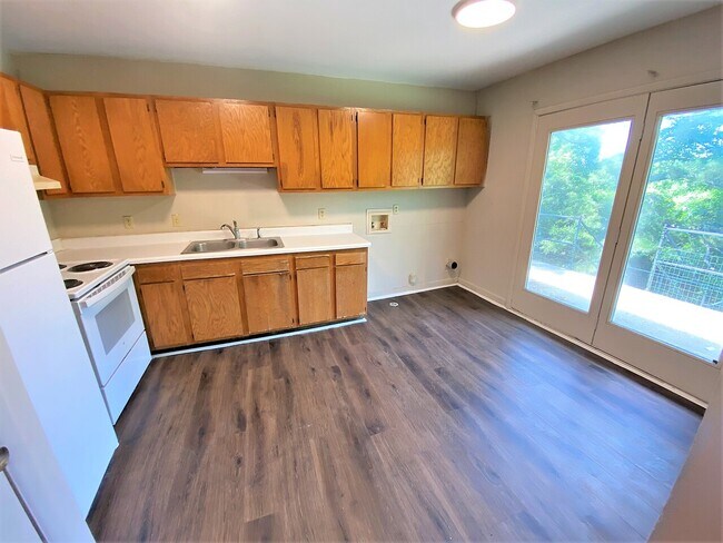 Photo - Edgemont Apartments Unit 4