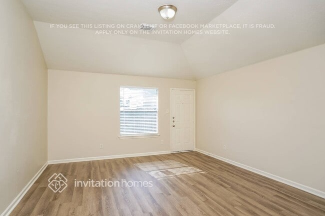 Photo - 8583 Chaletford Dr