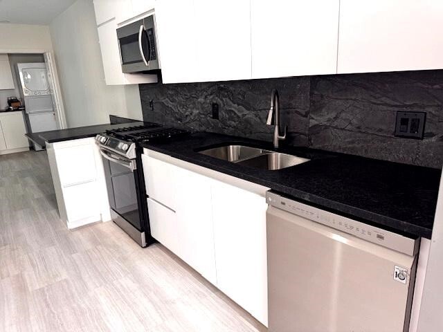 Building Photo - 2901 Isabella St