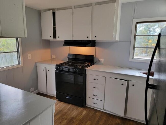 Photo - 2827 Bettys Ln