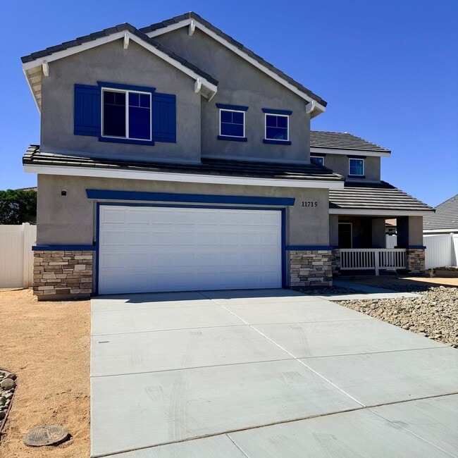 Building Photo - NEW NEW NEW ADELANTO HOME