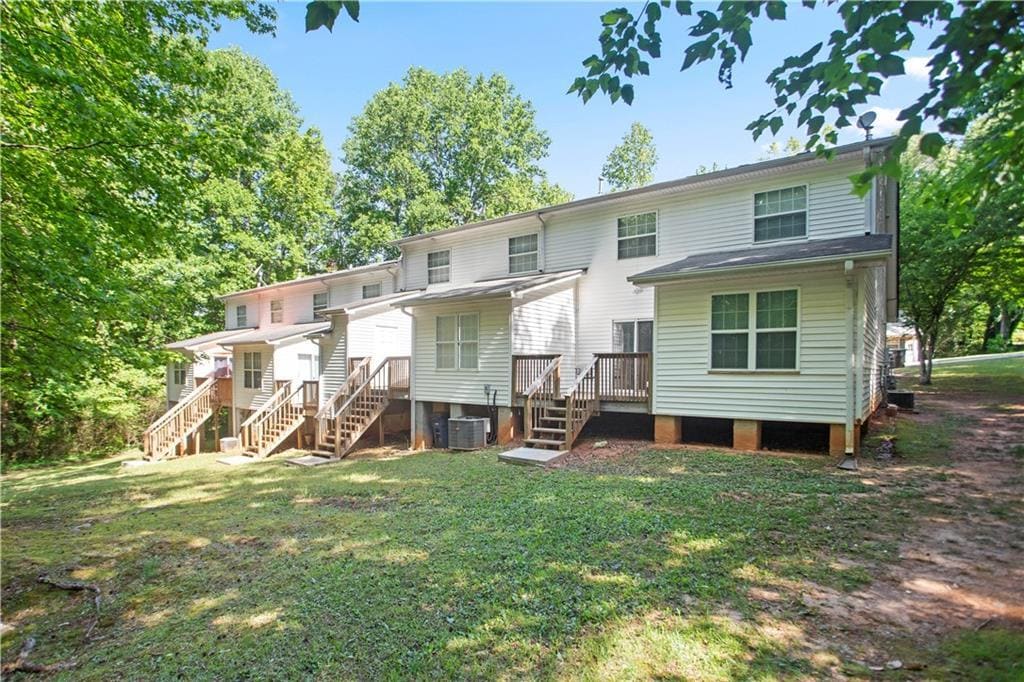 Photo - 6712 Lakewood Dr