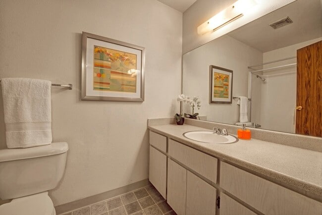 Photo - Canyon Ranch Apartments
