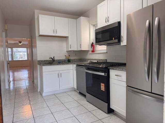 Photo - 3834 N Hermitage Ave Unit 1