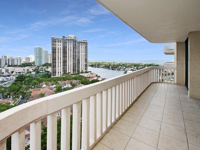 19355 Turnberry Way Unit 12C