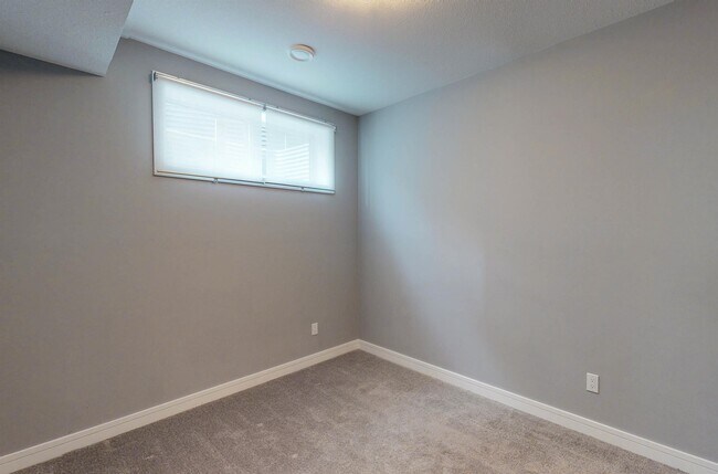 Photo - 2113 Auxier Ct SW