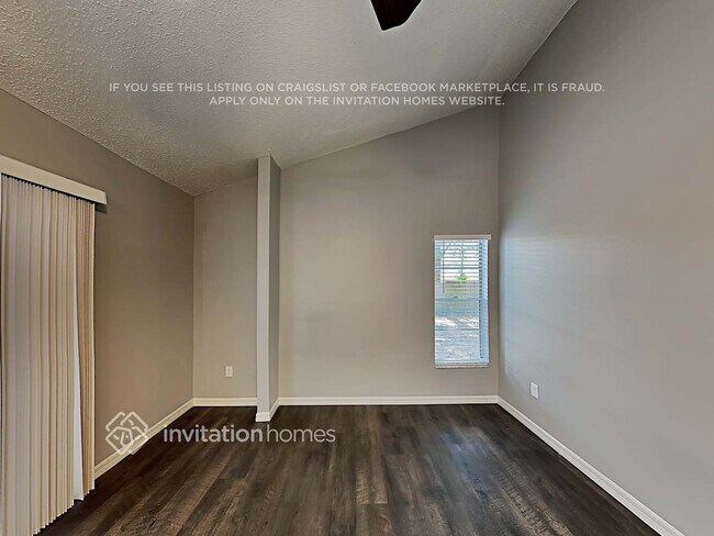 Photo - 15111 Roundup Dr