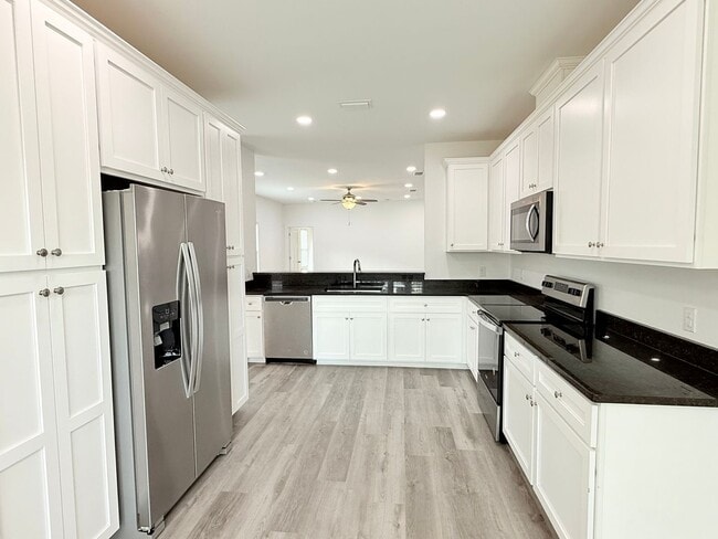 Photo - Spacious 3-Bedroom Home W/Office