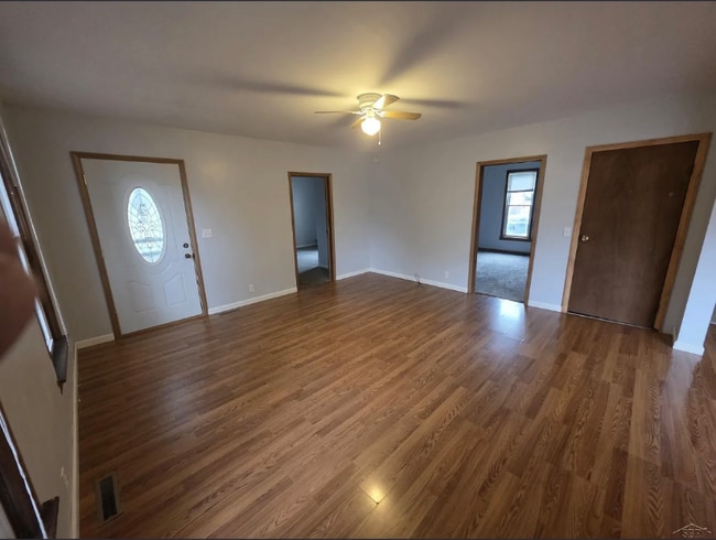 Photo - 3232 Court St