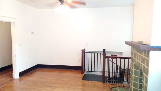144 Wabash St Unit Second Floor