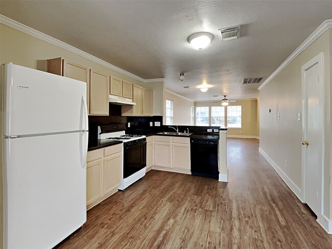 Photo - 18722 Atasca Oaks Dr