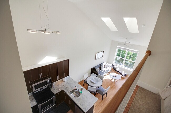 Photo - 909 Usher St Unidad ID1395348P