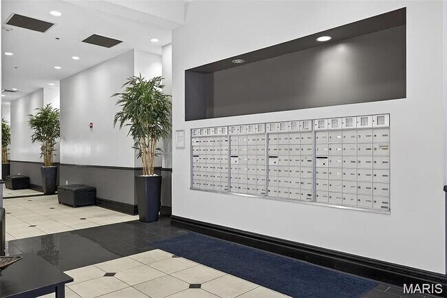 Photo - 1501 Locust St Unit 202