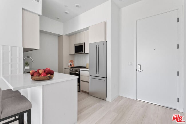 Photo - 1650 Sawtelle Blvd Unidad 405