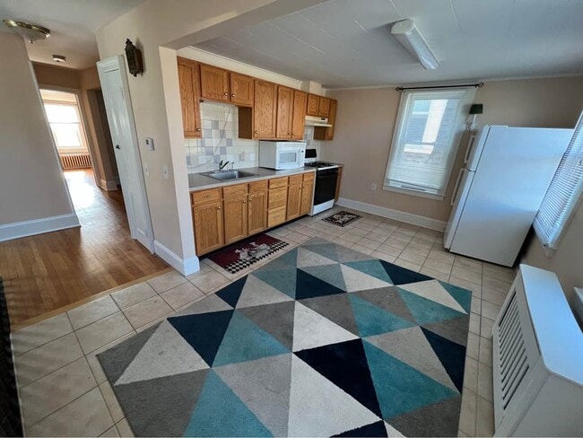 Photo - 125 W High St Unit 1