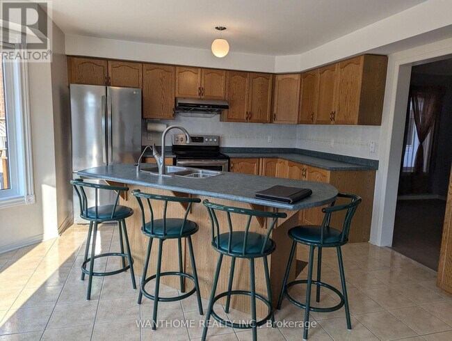 Photo - 5533 Loonlake Ave