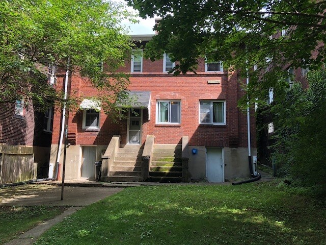 Photo - 421 N 3rd St