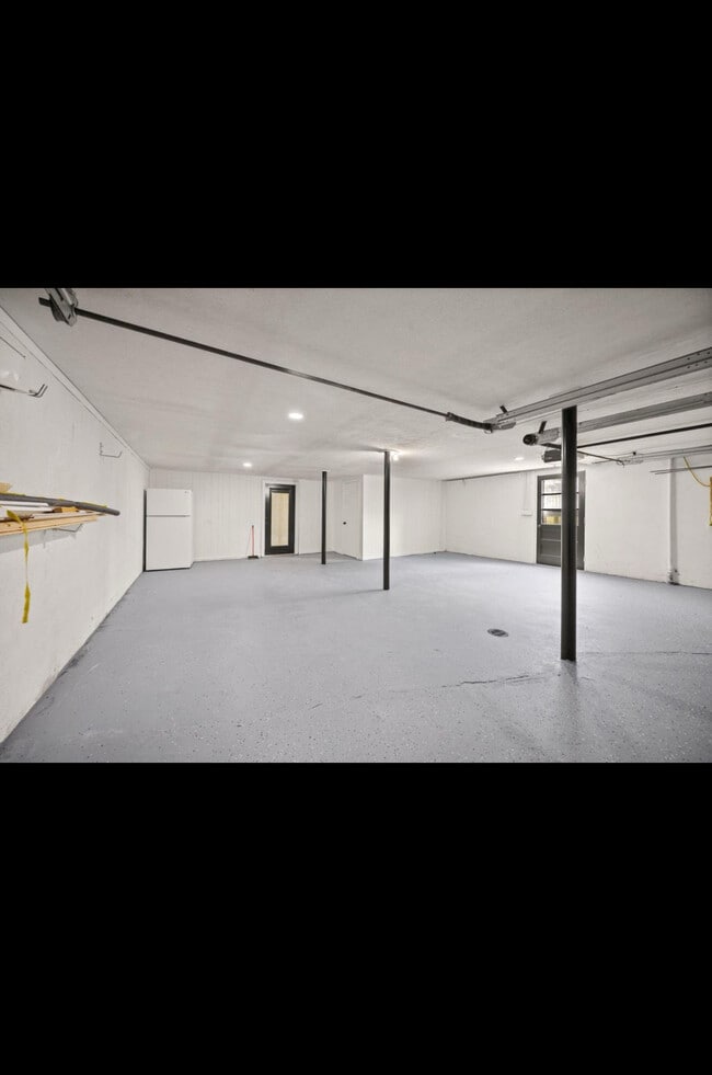 Photo - 100 N Brookhaven Dr