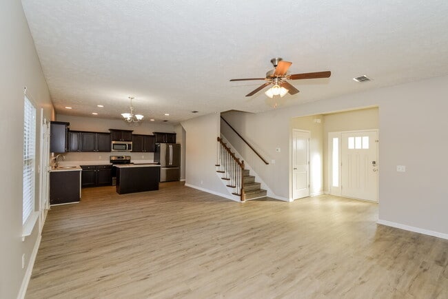 Photo - 3512 Oval Hesson Lane