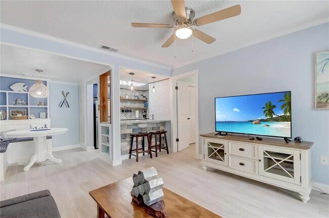 Photo - 5242 Opal Ln Unit 203