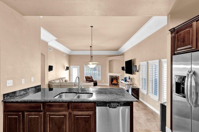 Photo - 5413 Roberto Avalos Ct