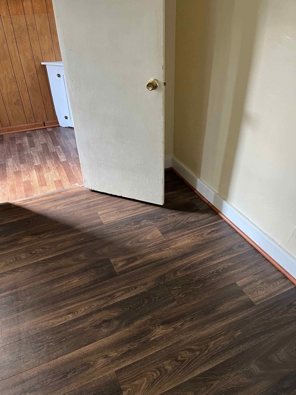 Photo - 305-10 1/2 10 1/2 St NW