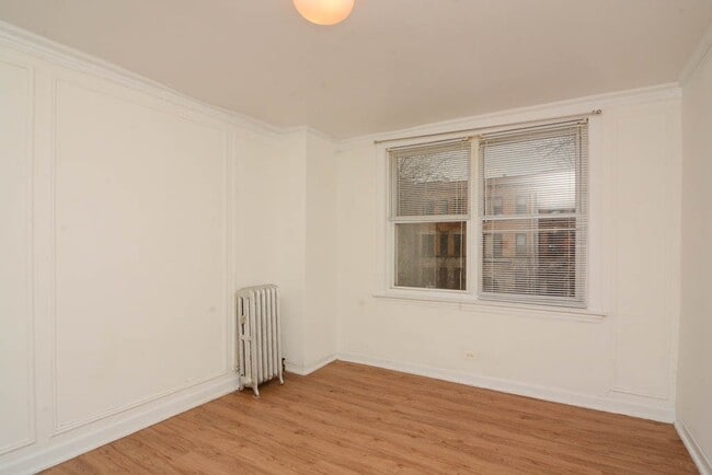 Photo - 4060 N Kenmore Ave Unidad 302