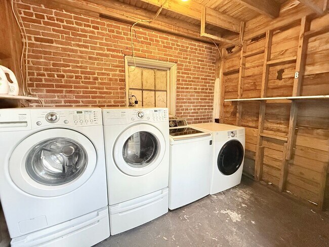 Photo - 1-Bedroom Duplex