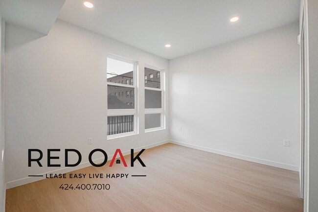 Photo - 856 S Gramercy Dr Unidad 205