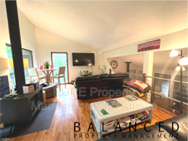 Photo - 4870 SW Skyline Pkwy