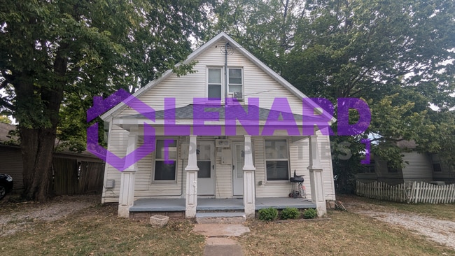 Building Photo - 635 S Douglas Ave Unit A