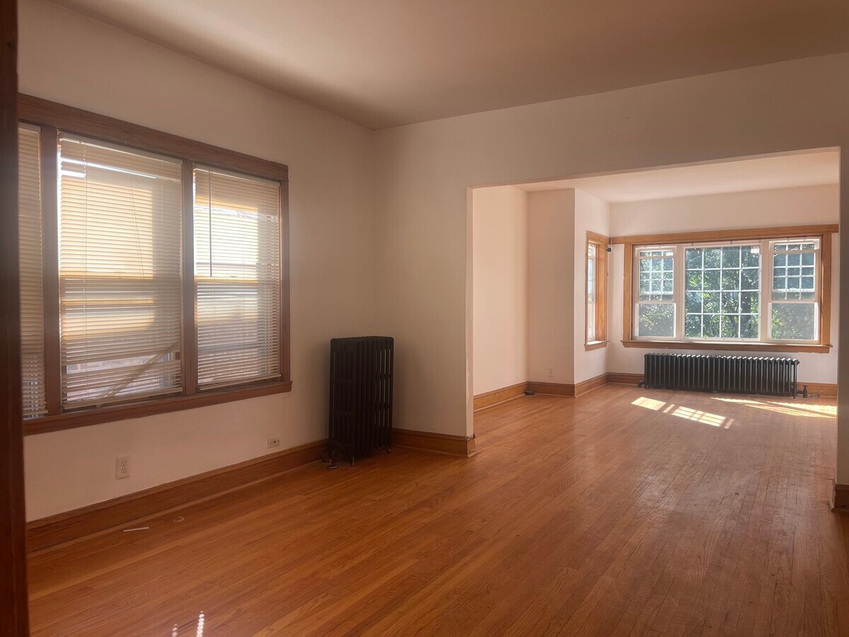 Photo - 5304 W Altgeld St Unit 2