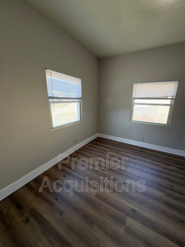 Photo - 2920 Hillcrest Ave